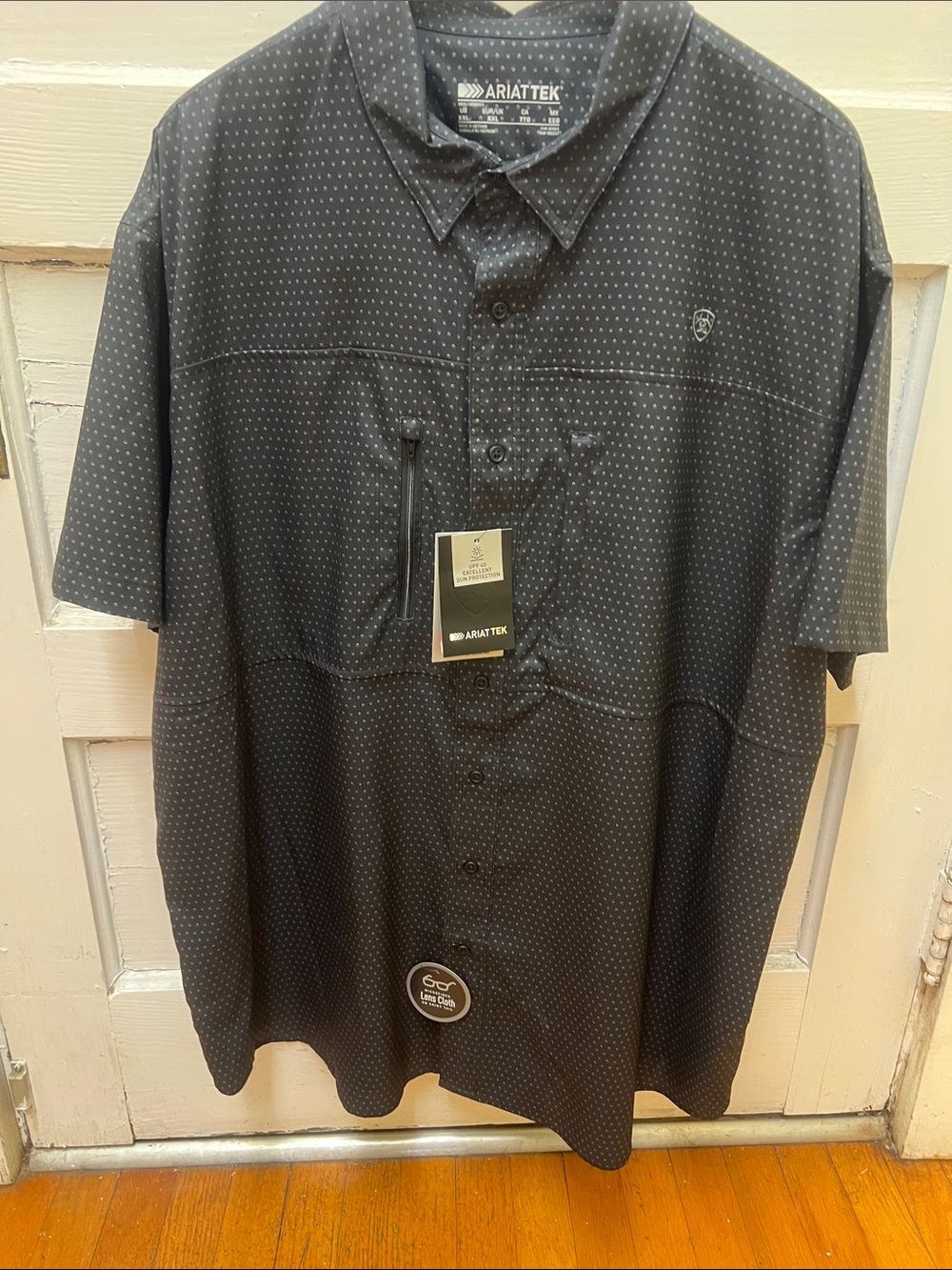 NWT M’s Ariat VentTek SS Shirt- Black